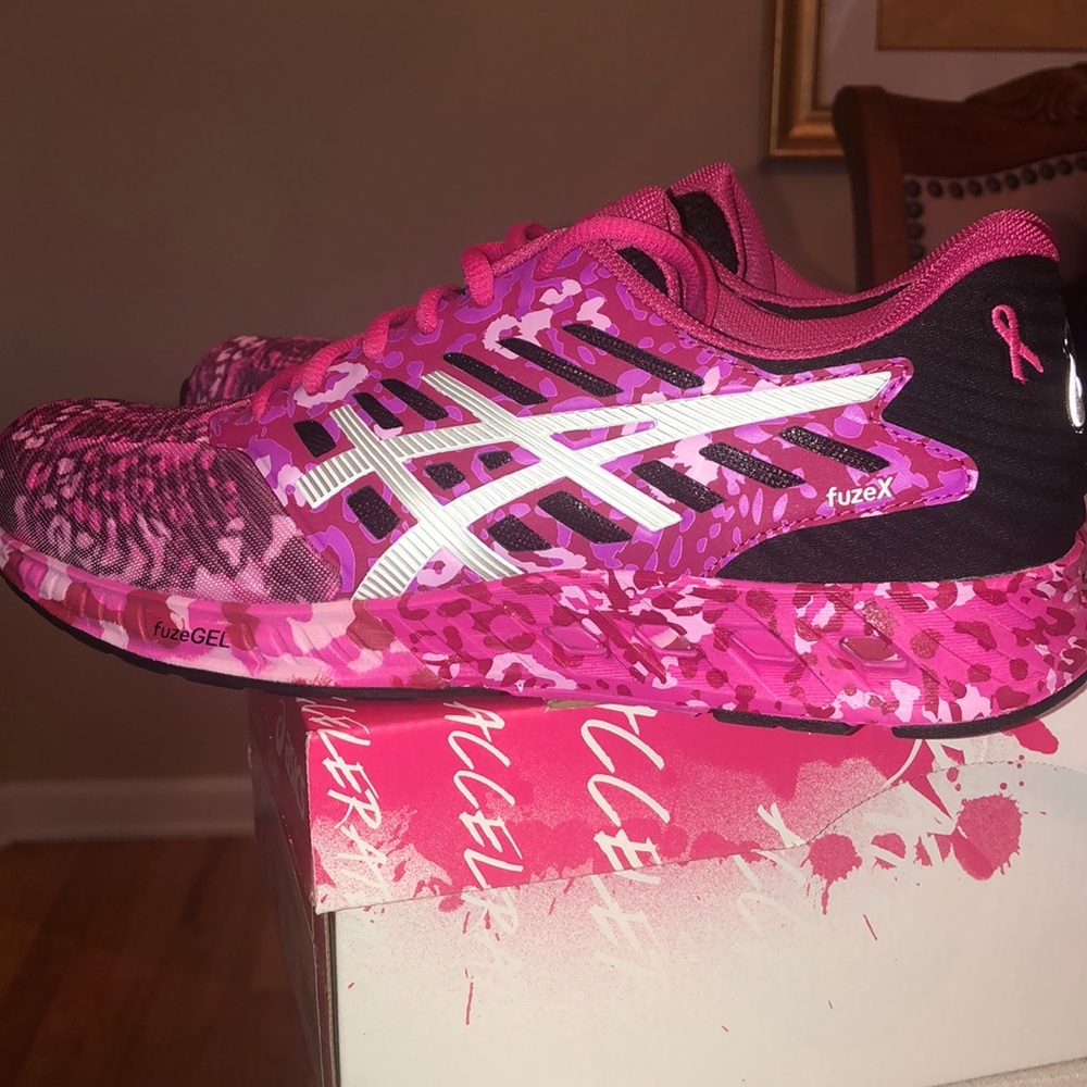 Asics Breast Cancer Awareness Sneakers size 9